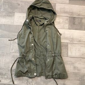 Boutique Canvas Olive Vest